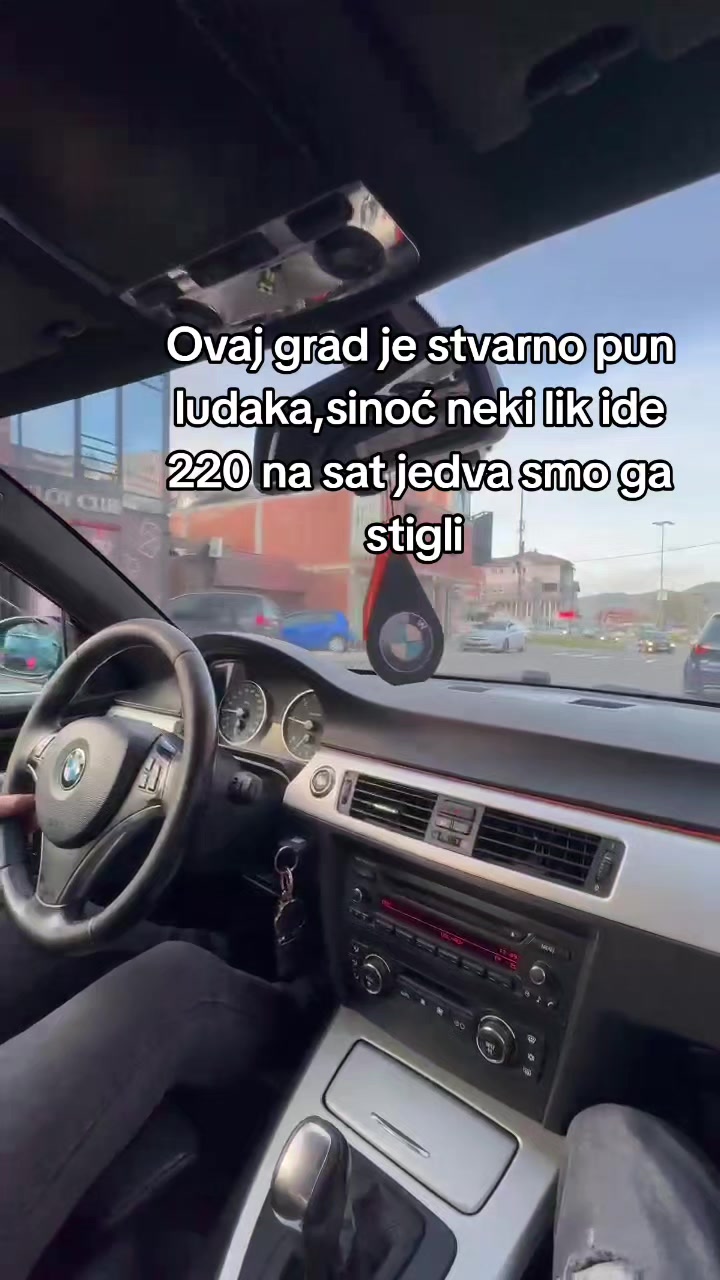 @Fandaaa