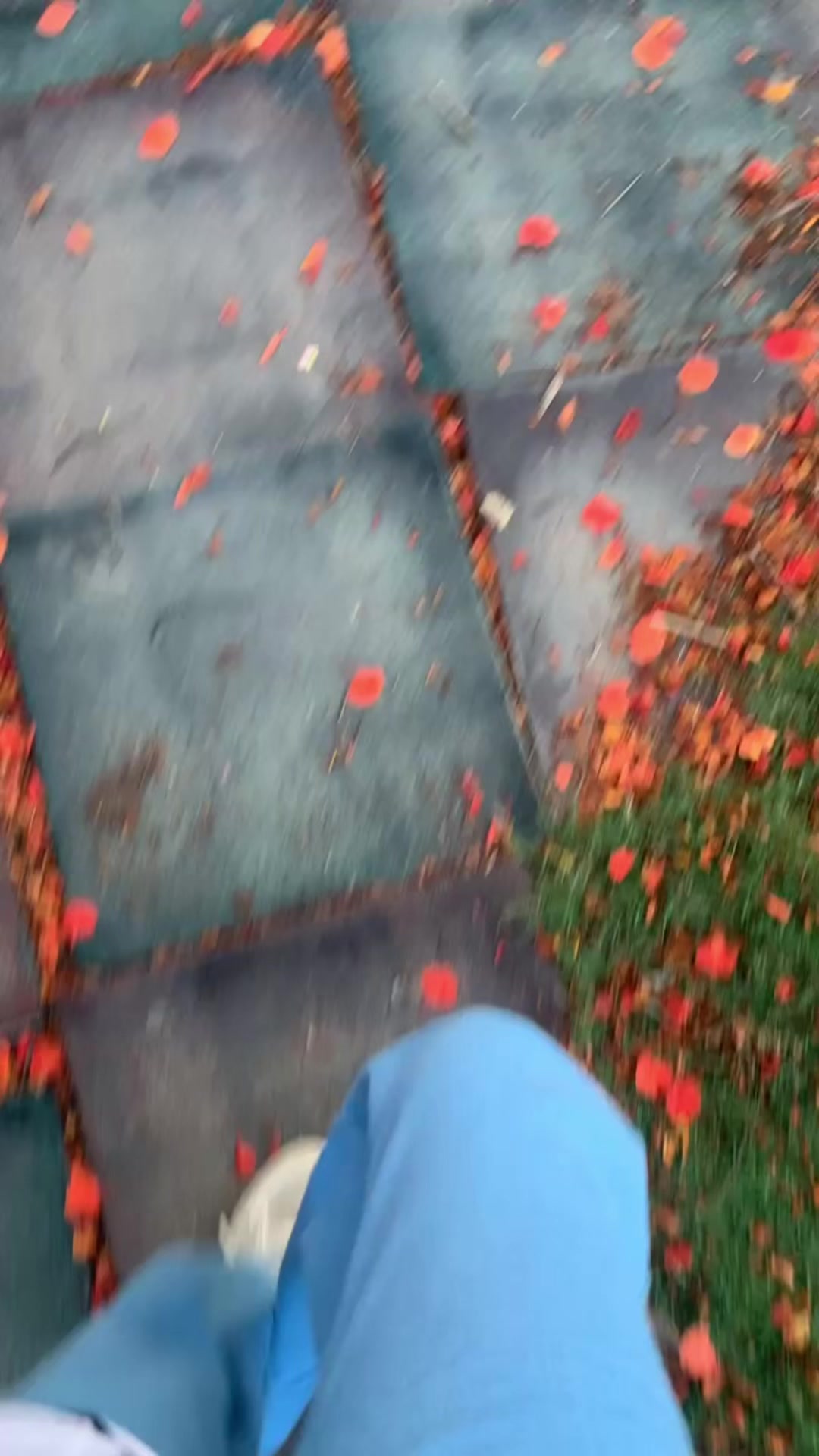 @️