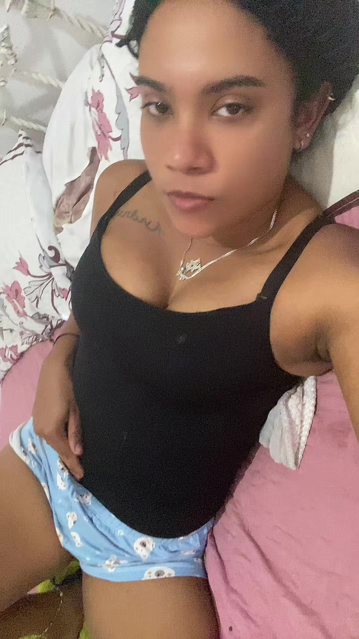 @Mart&iacute;nez 😌🖤