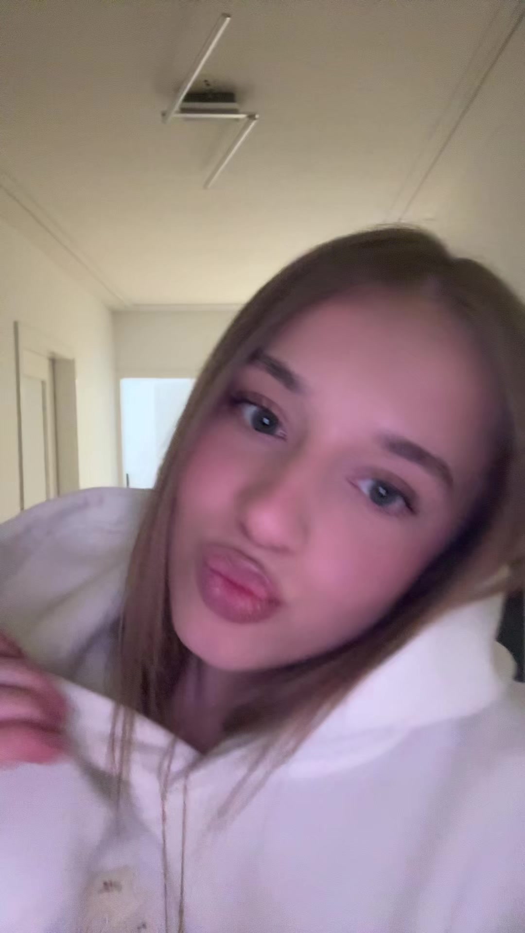 @ajana_dr1