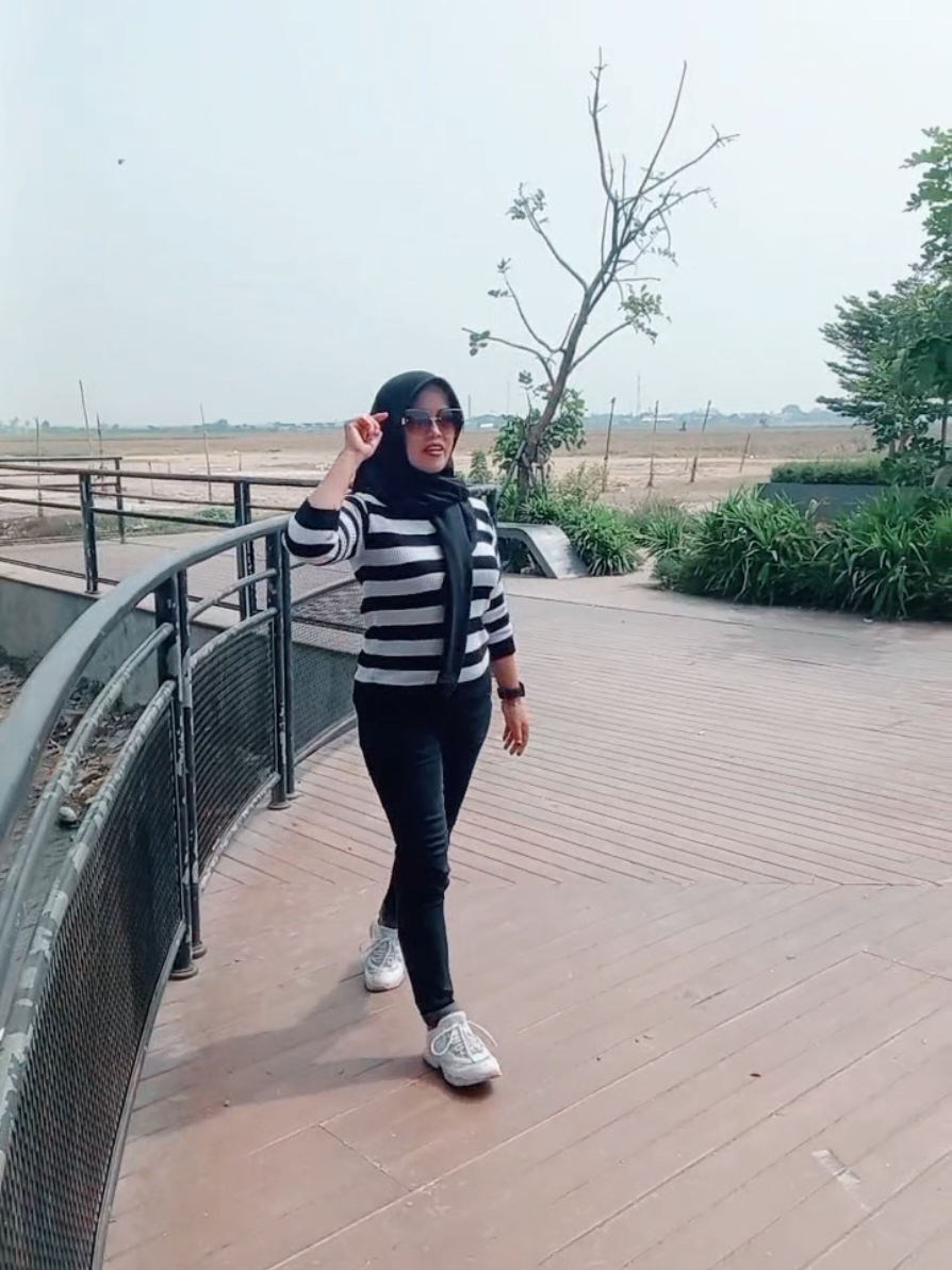 @🥰 Tth Nabill 🥰