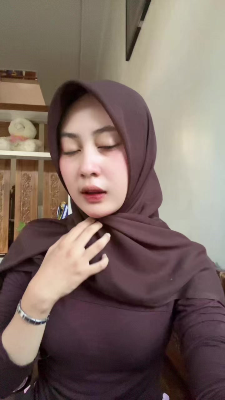 @عالية
