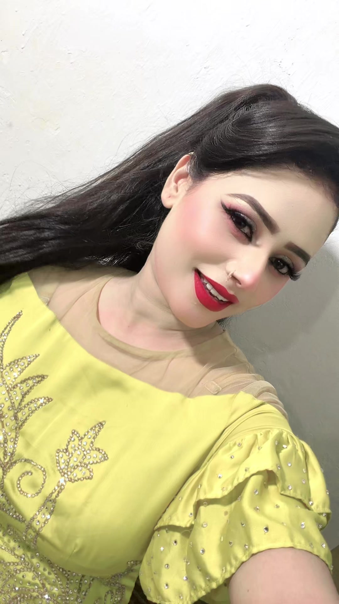 @Nishakhan official