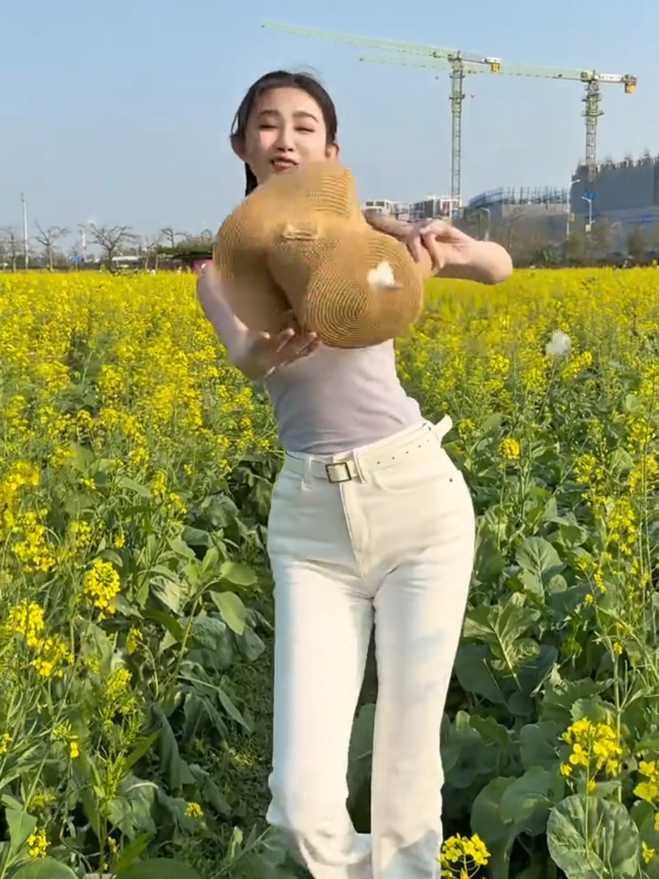 @Sally 王雪莉 大笑笑