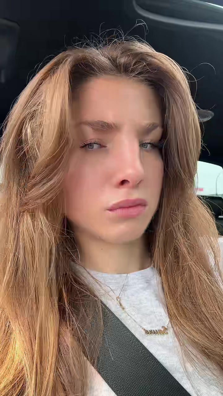 @LaraSauro