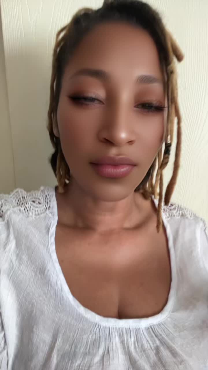 @Siren Goddess Dola 💎👑🌹🔥