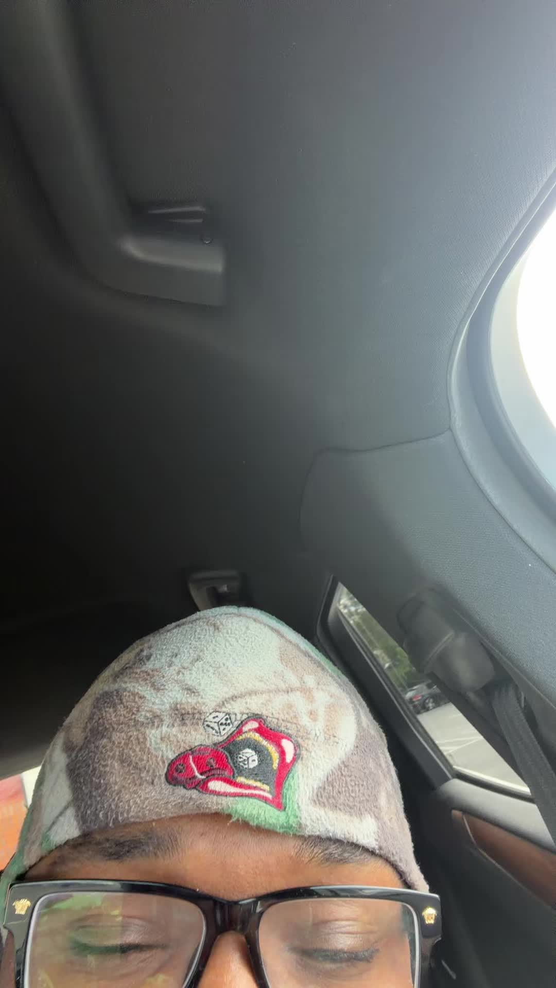 @kingtrivv