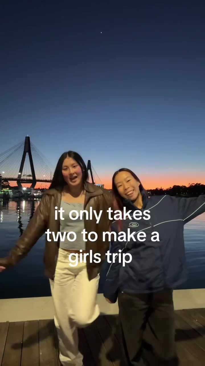 @Ella Cham