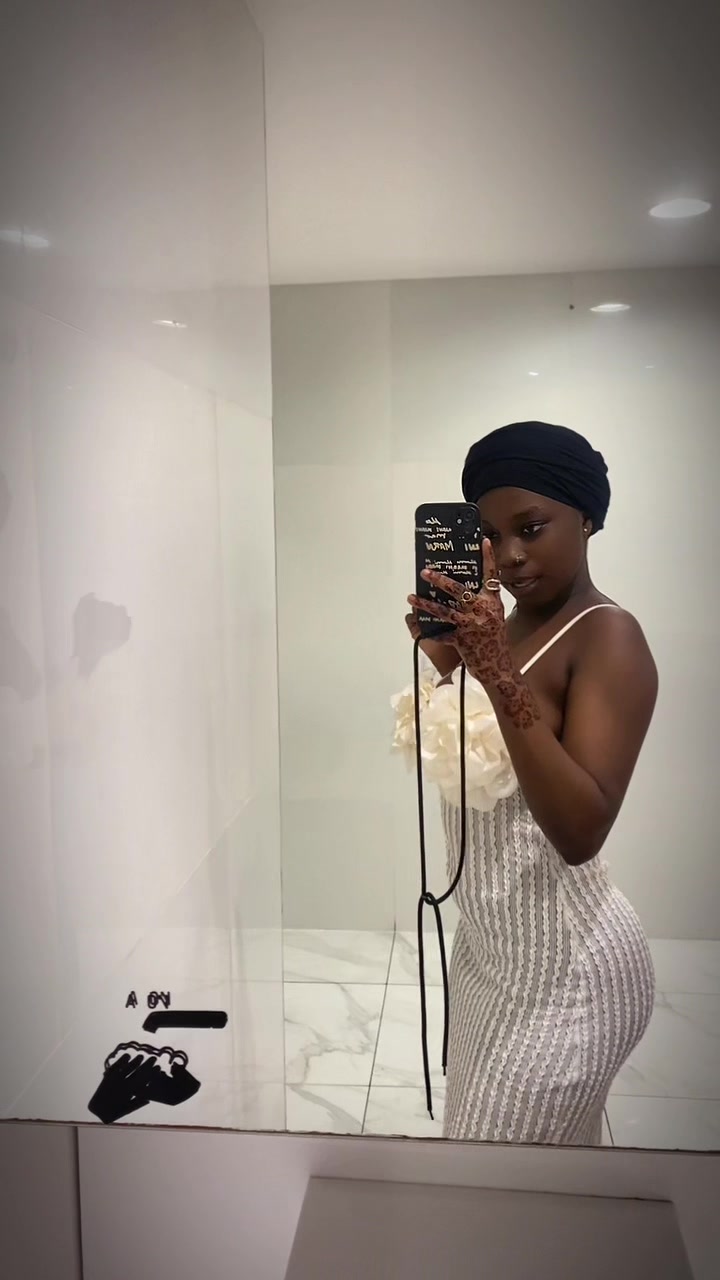 @Aminaa ~ 🇳🇪💕