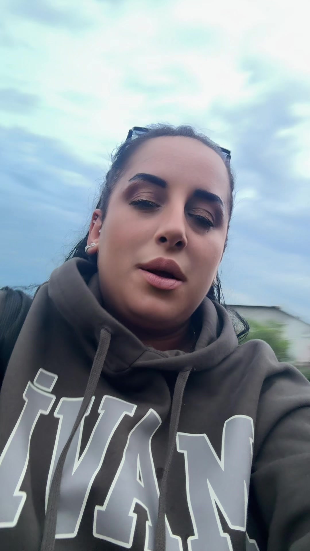 @Tonyali22.18.97
