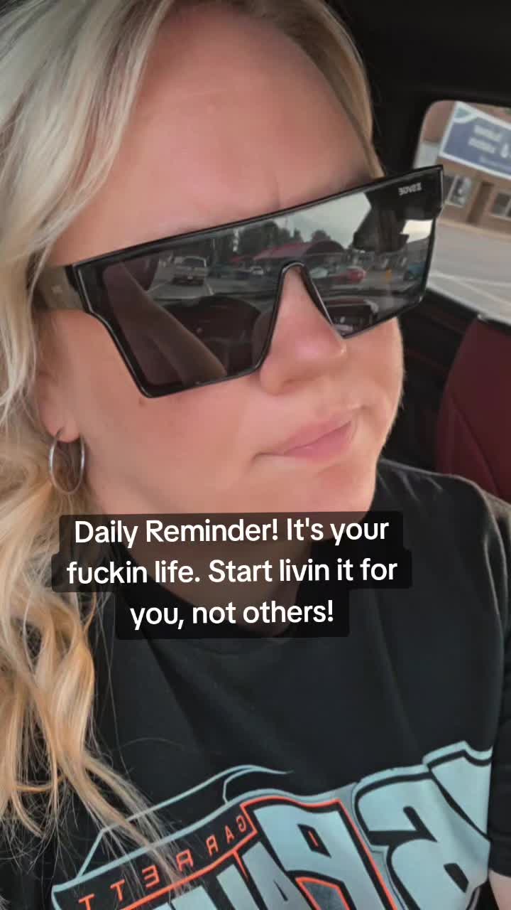 @effbombmom13