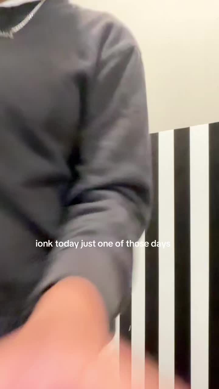 @iamtheprettiestgoat