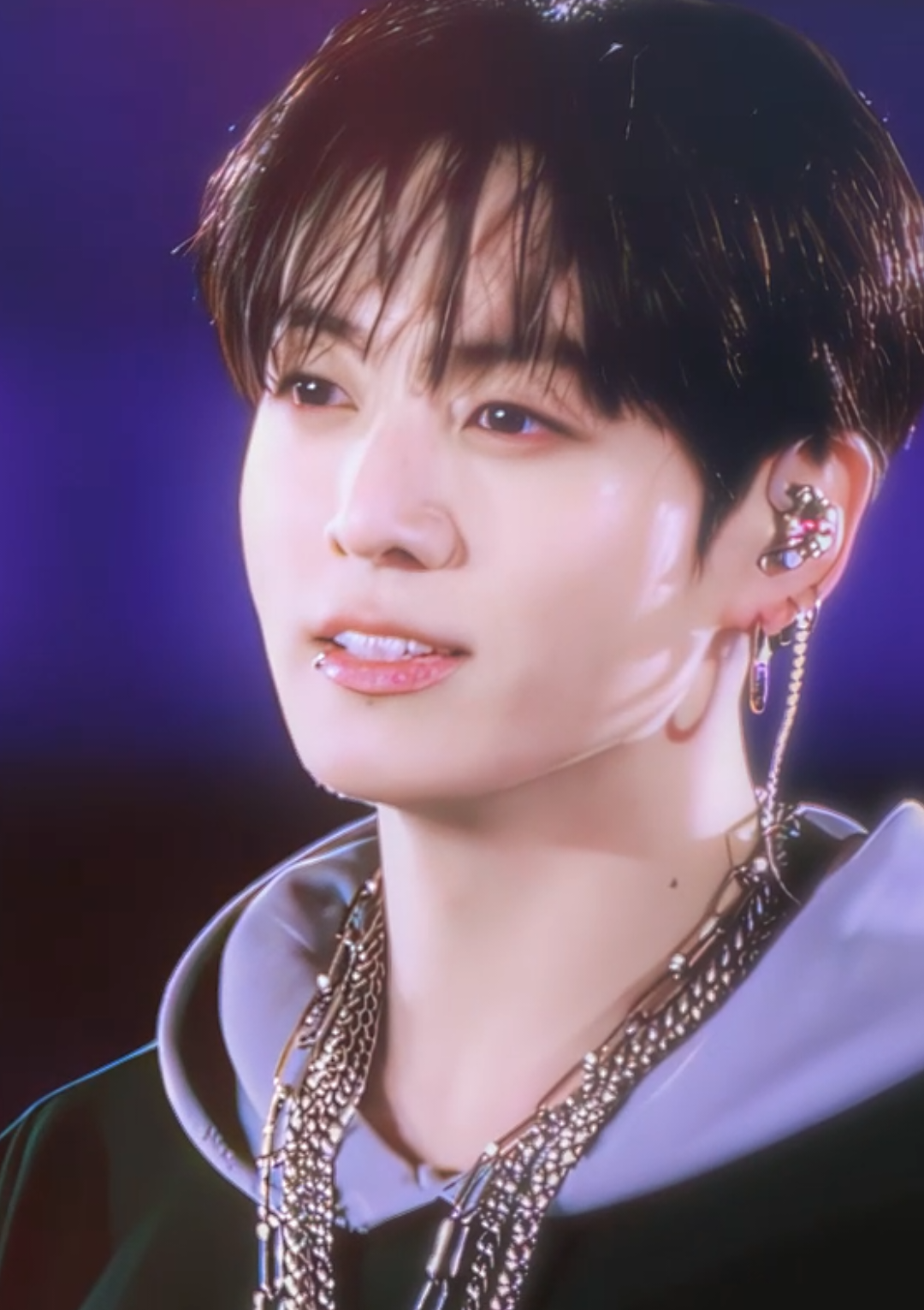 @๐๐๐๐๐ SEEING BTS