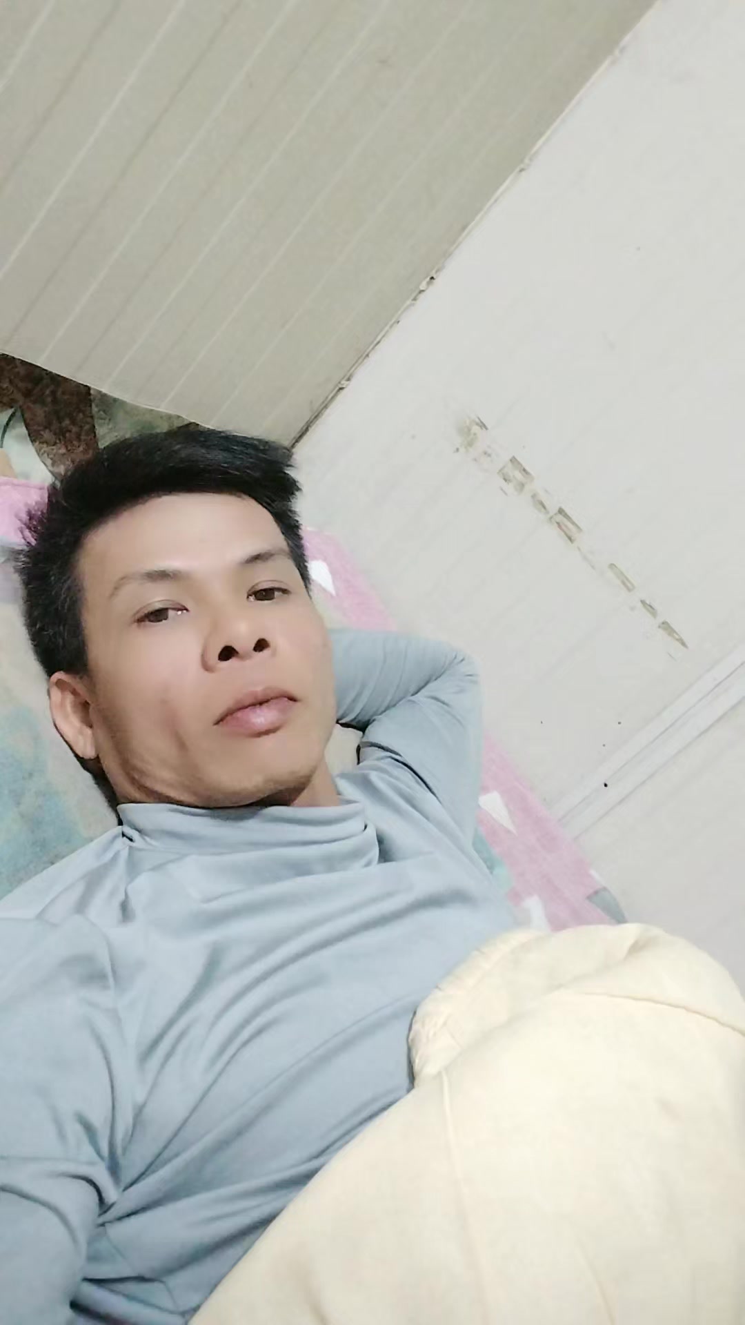 @tr&uacute;c linh1993
