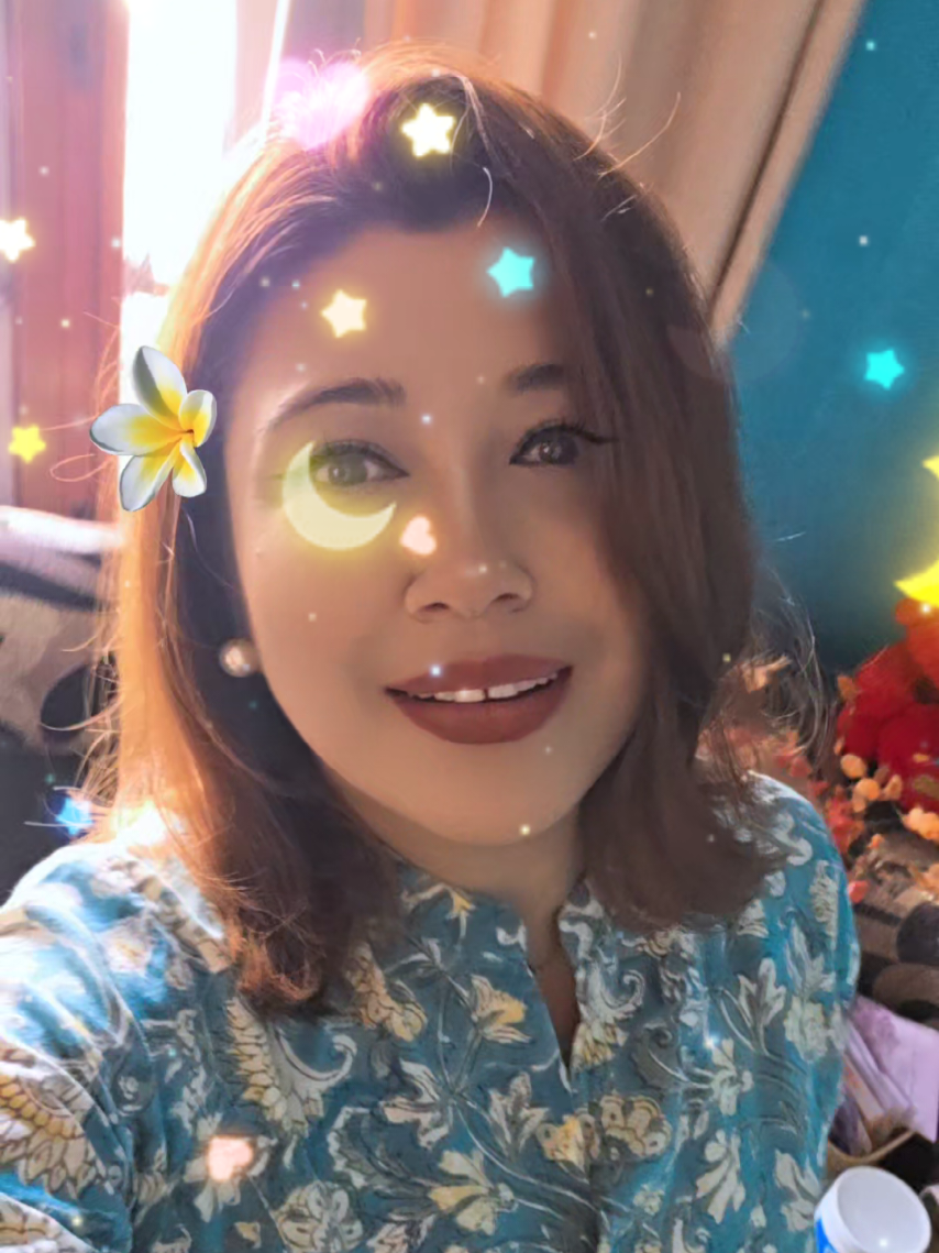 @LUNA_KHATIWADA🍁