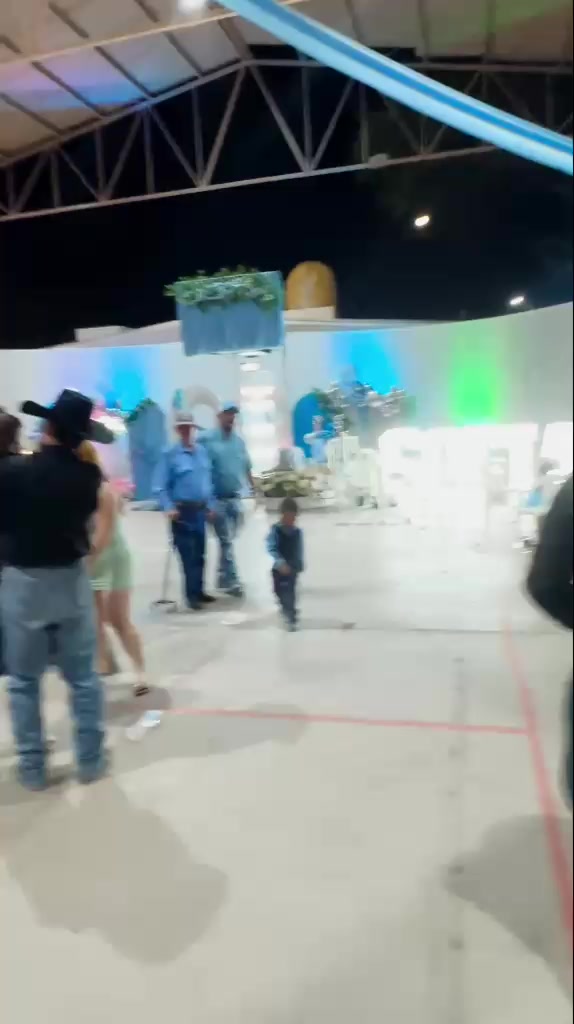 @Su compa el Vázquez