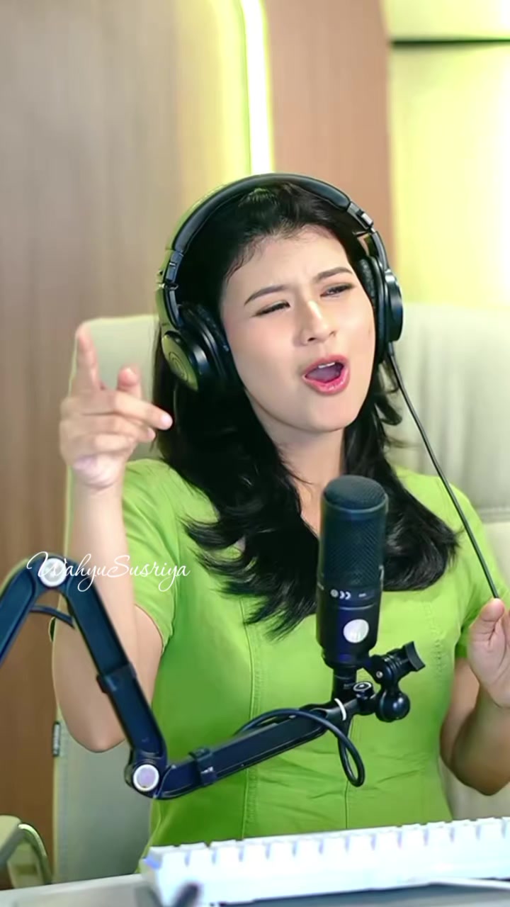 @WahyuSusriya
