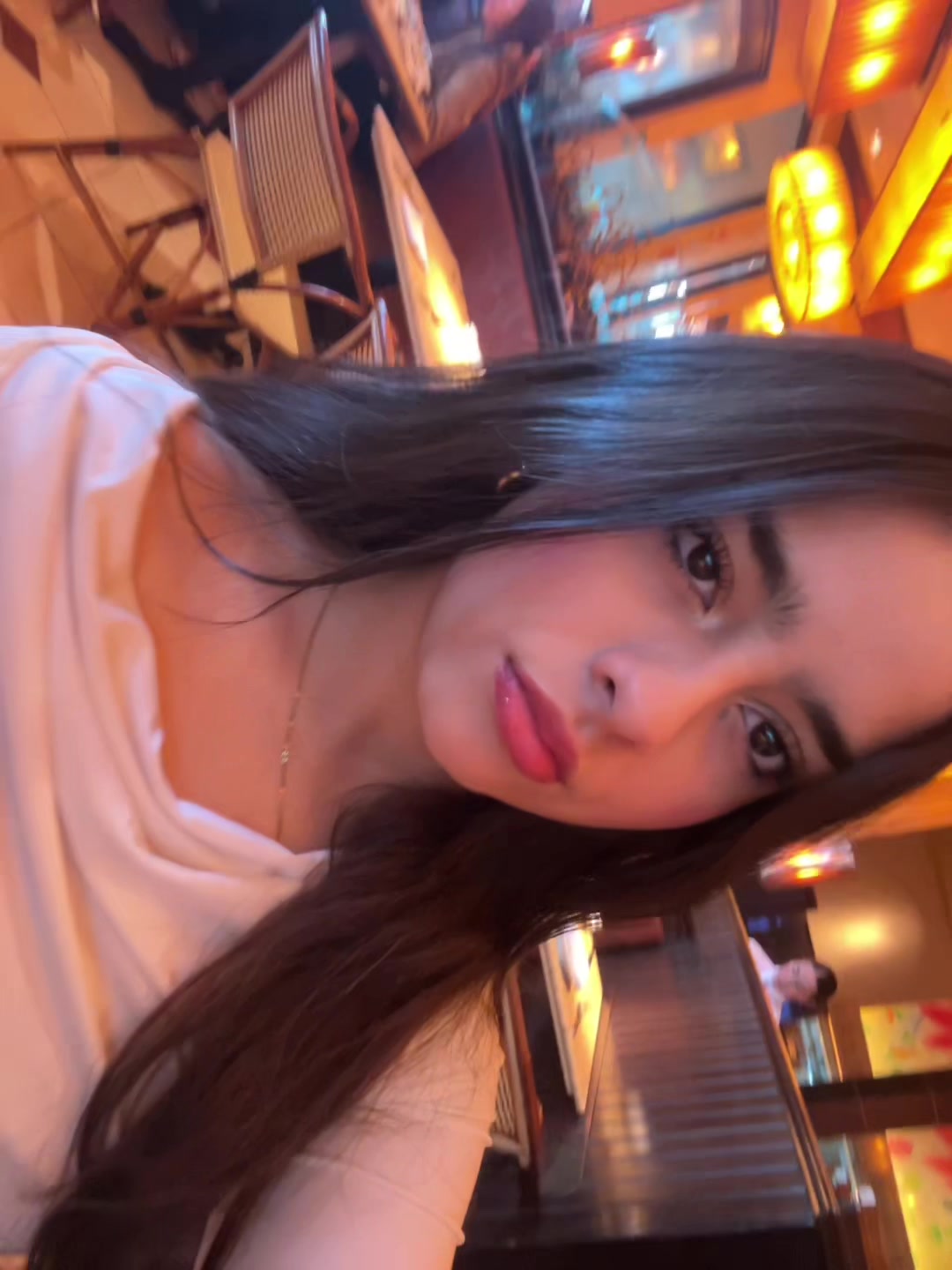 @Kikiii