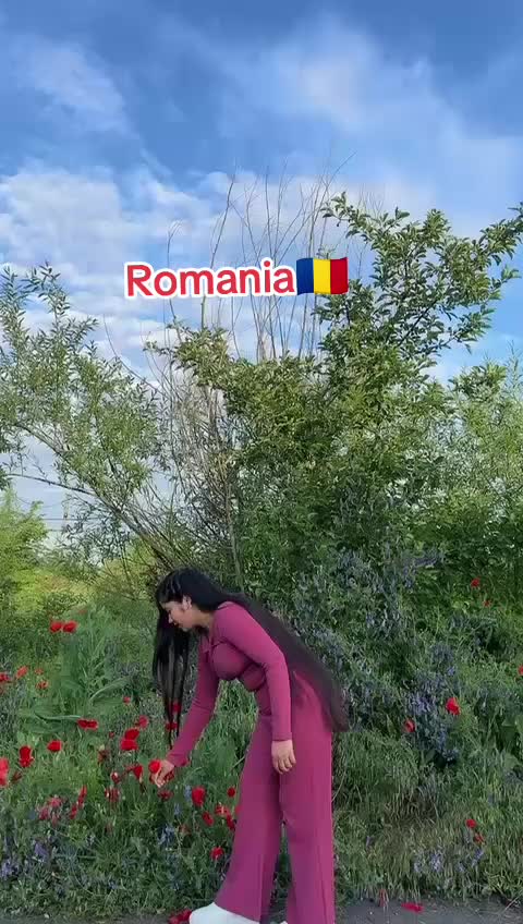 @Sarita Baniya🇷🇴