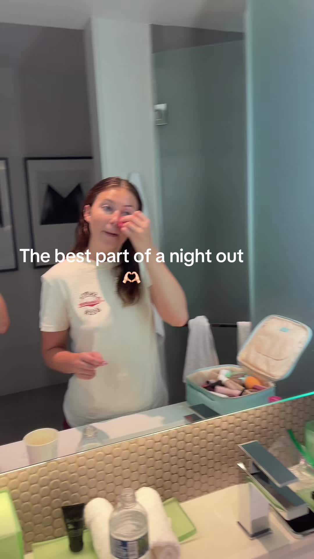 @Tigolebitties