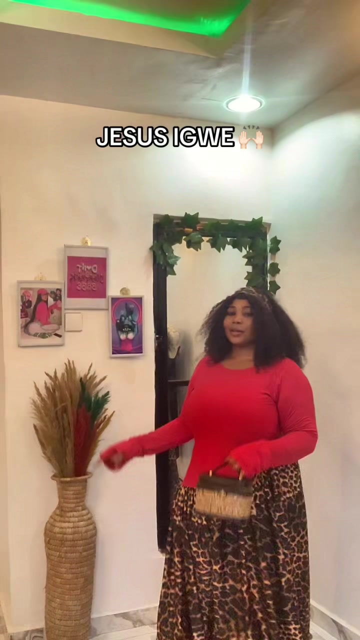 @Big flourish💜
