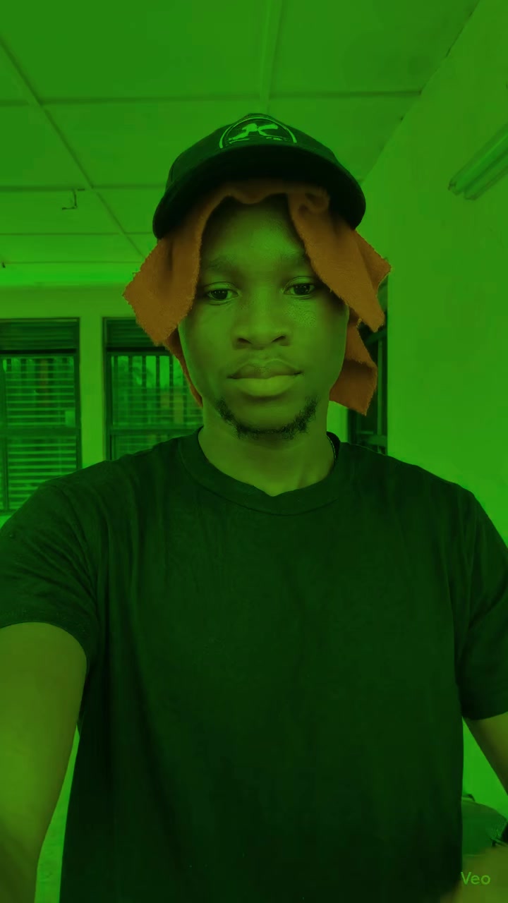 @JA¥ €