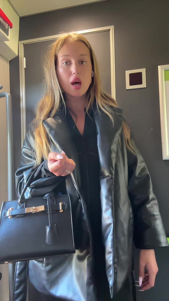 @jjulliaannaa__8