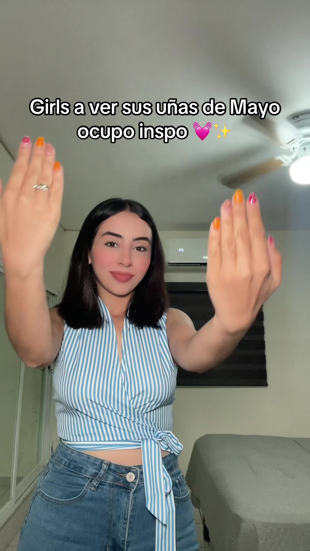 @Clau <3