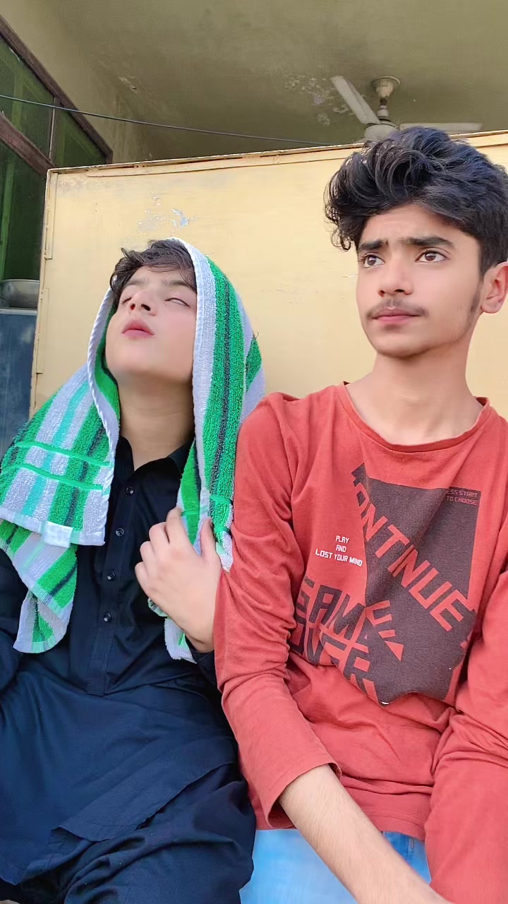 @CHOTY MIAN BADY MIAN