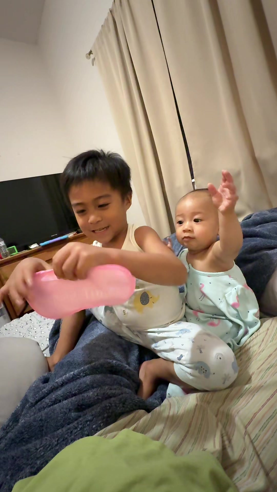 @NanAiZephGem👨👩👧👦