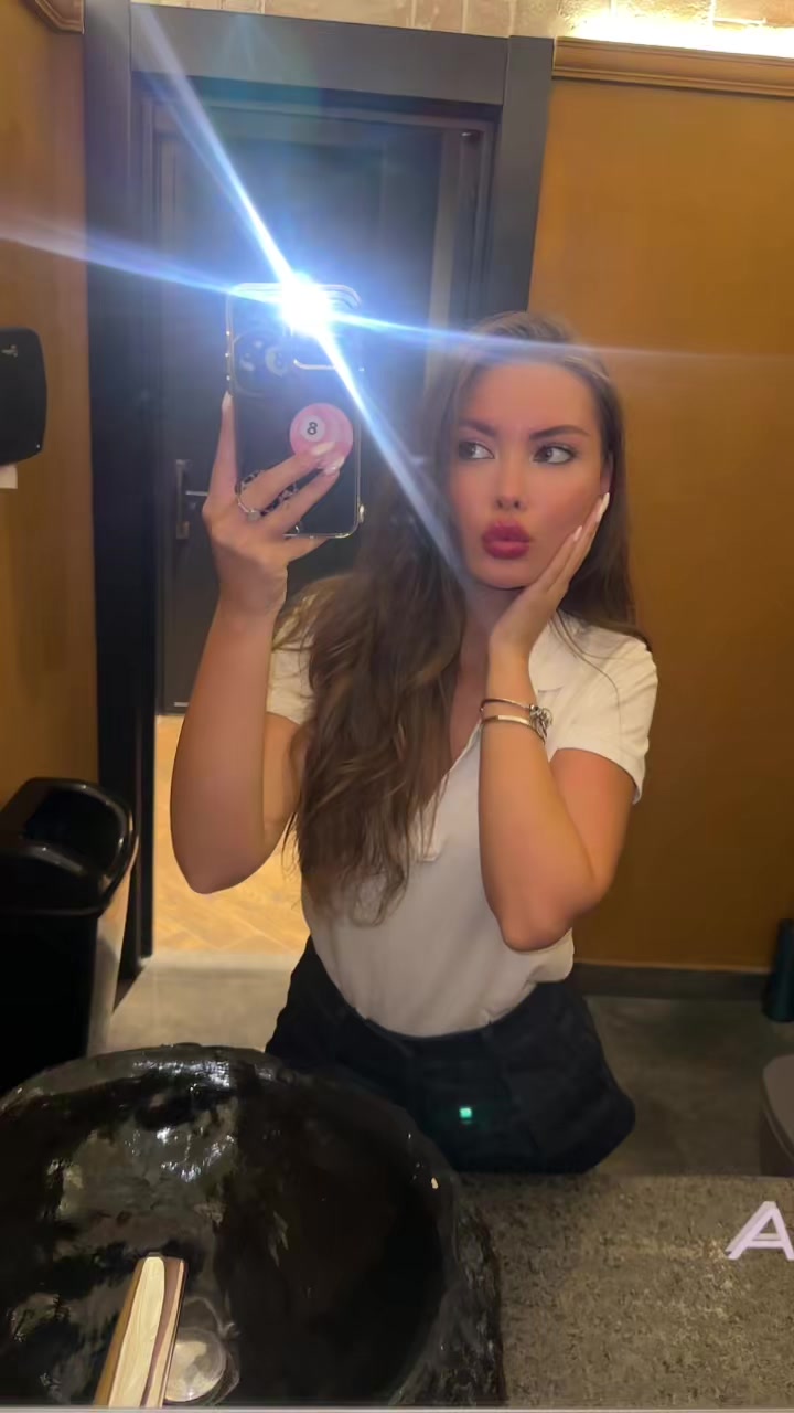 @nazzlovepink