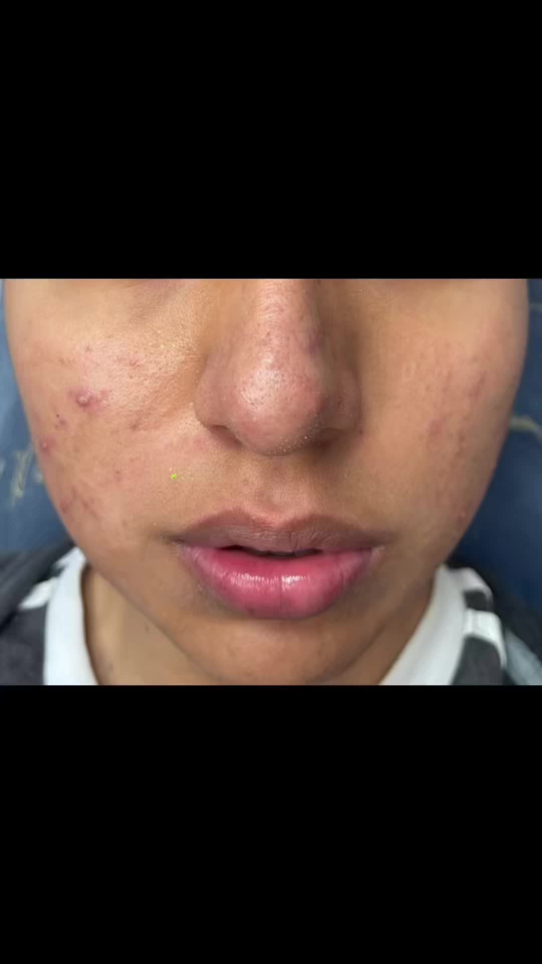 @Dra&ensp;Silvia&ensp;Lorena&ensp;FLORES&ensp;derma
