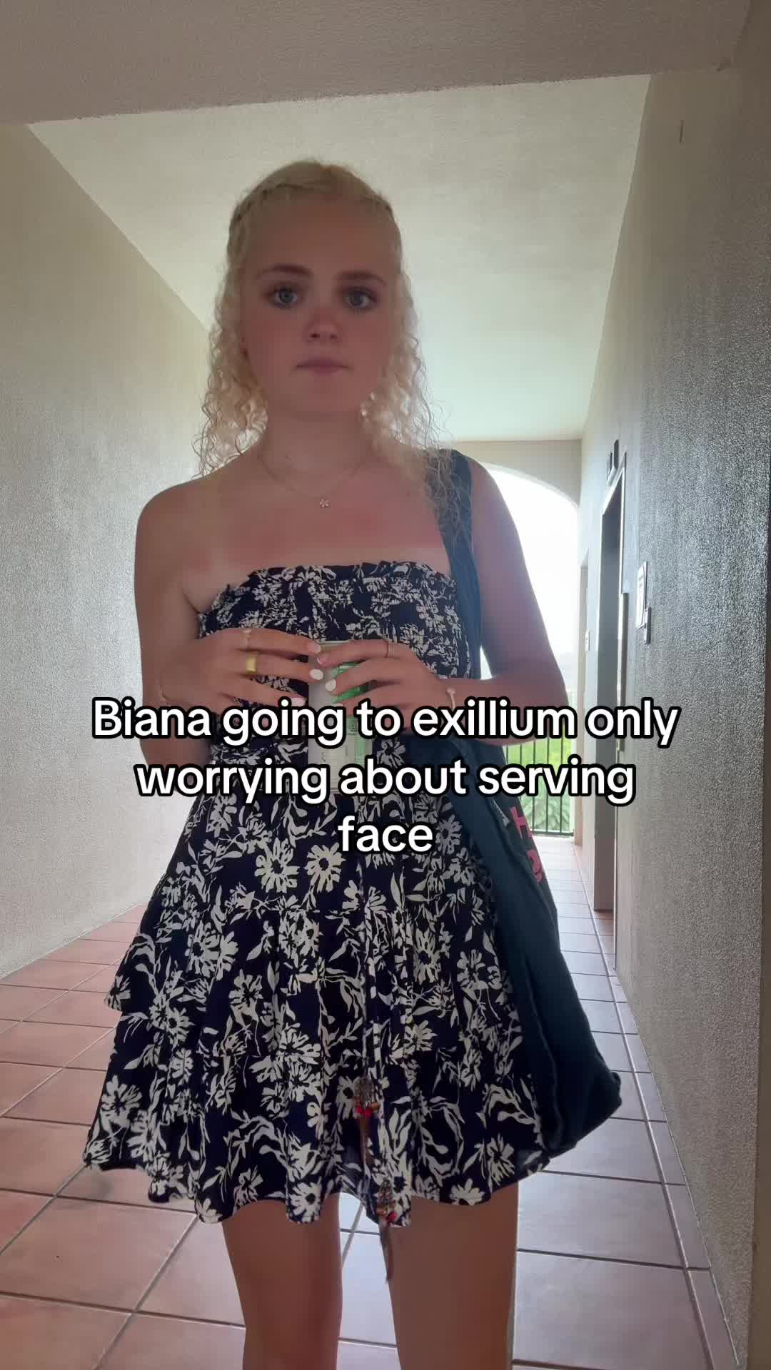 @Mia