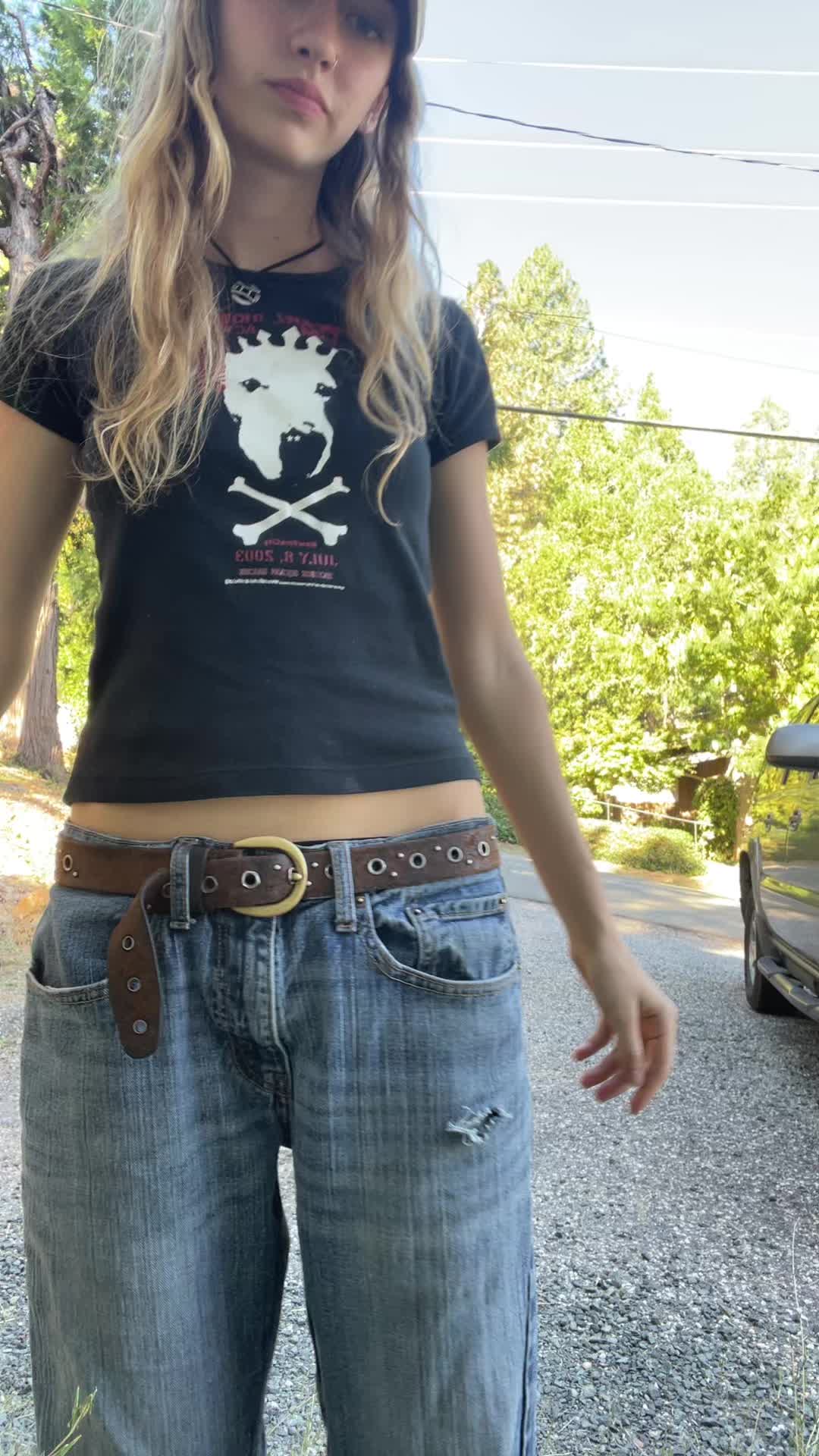 @chocolatemilkmousedeer16