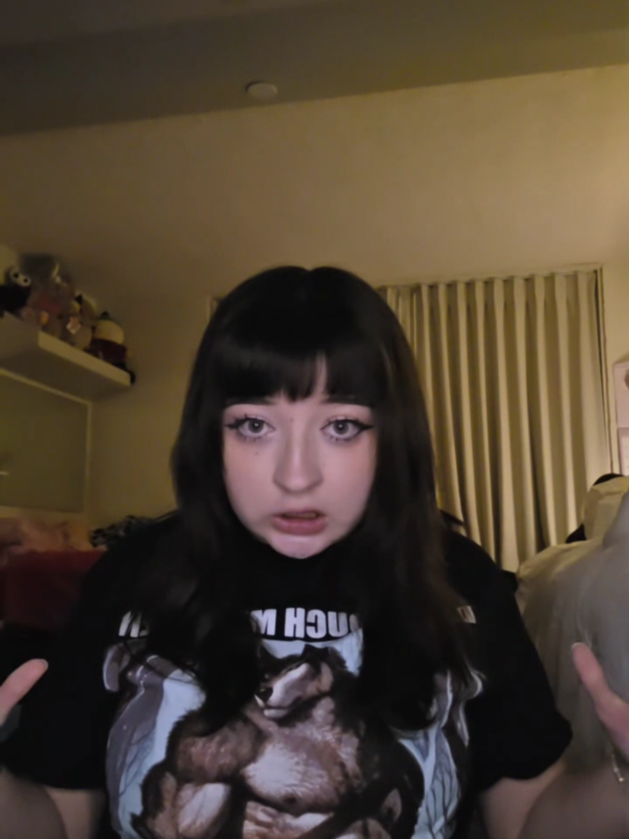 @>_< Ry