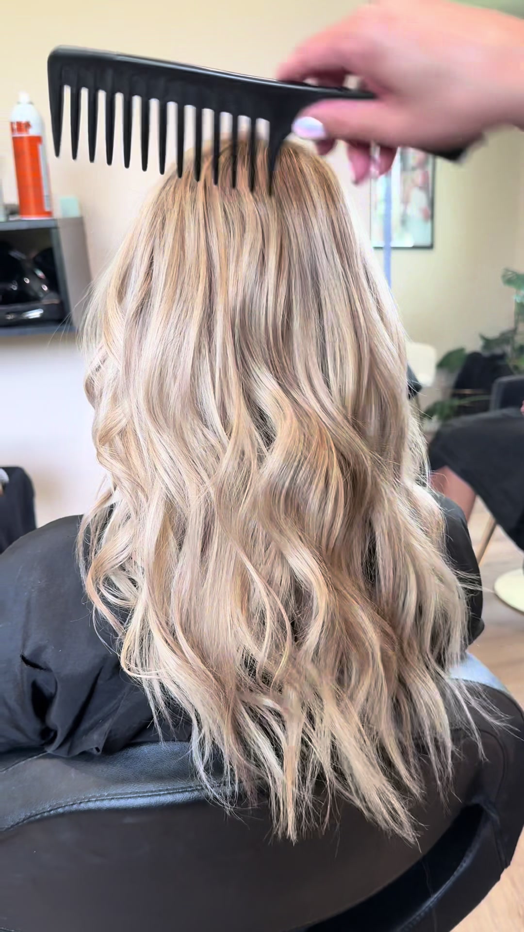 @HairByVantha