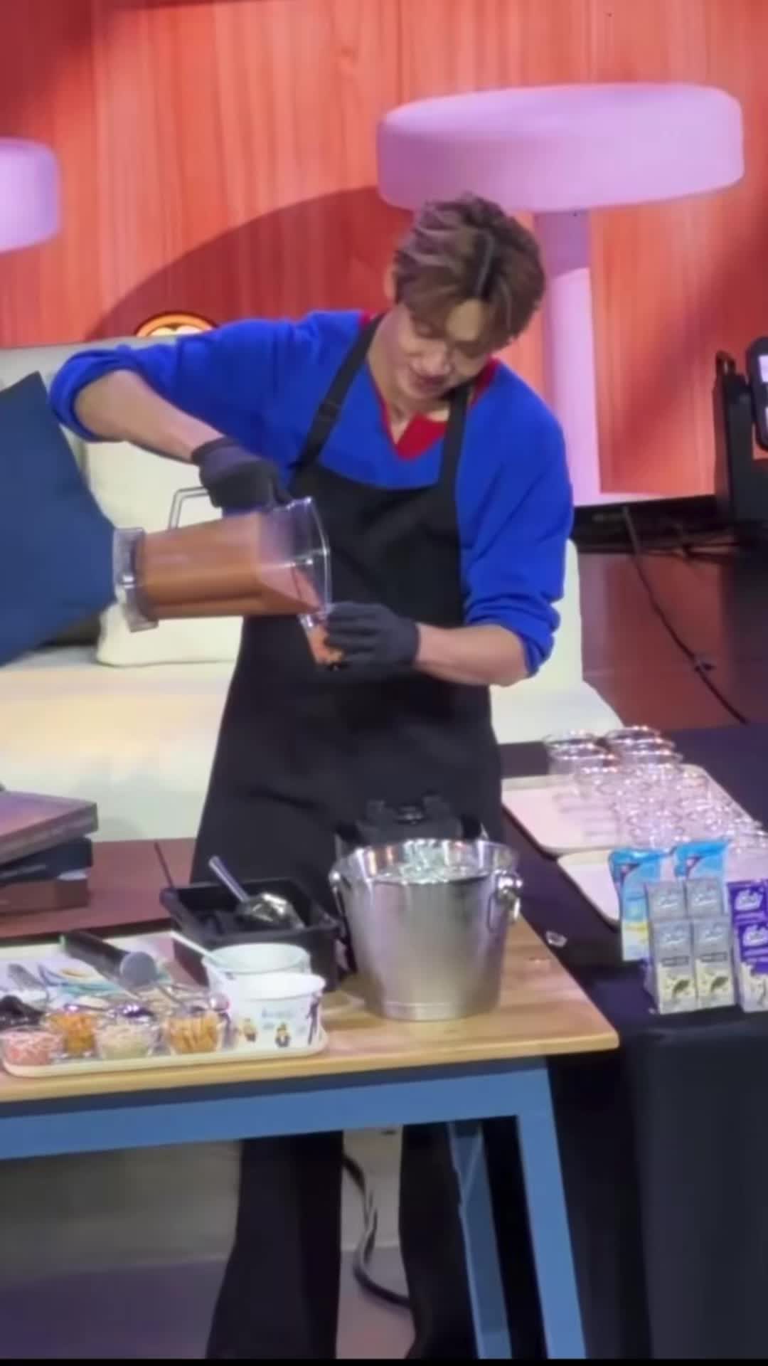 @Nanaahgase