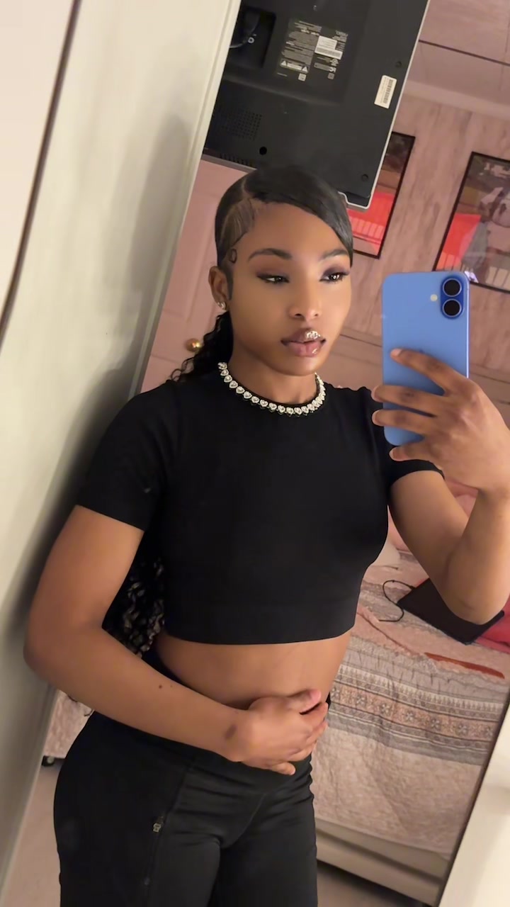 @improbablyaliar