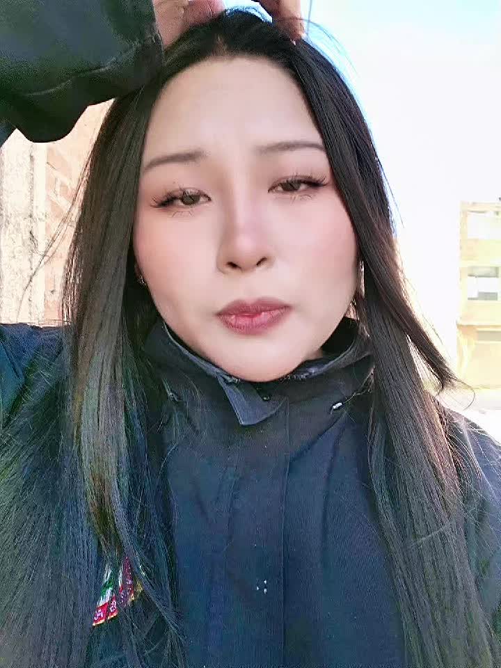 @juli 🪼
