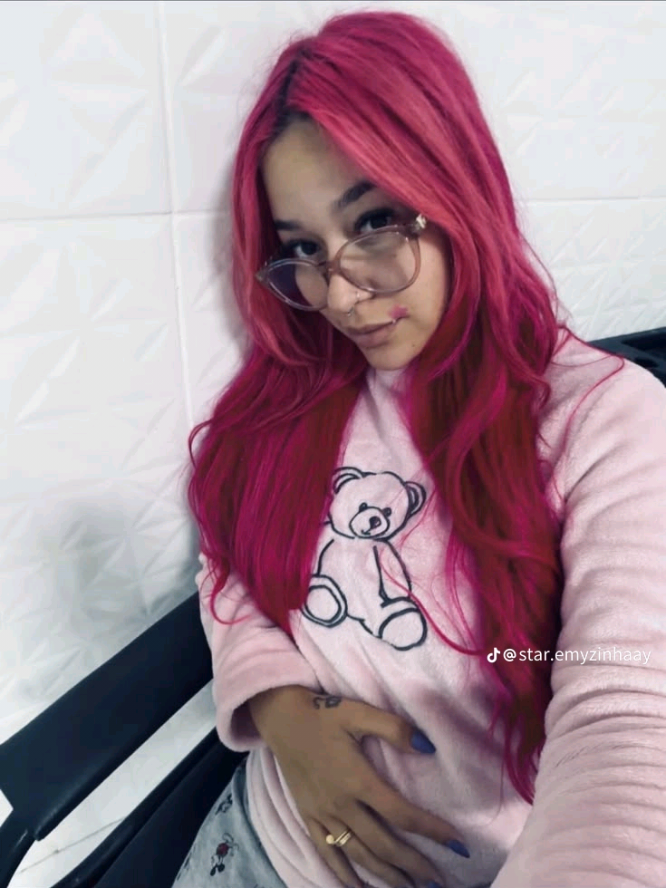 @𝓜ari d' Kat ! 💜🫶🏻