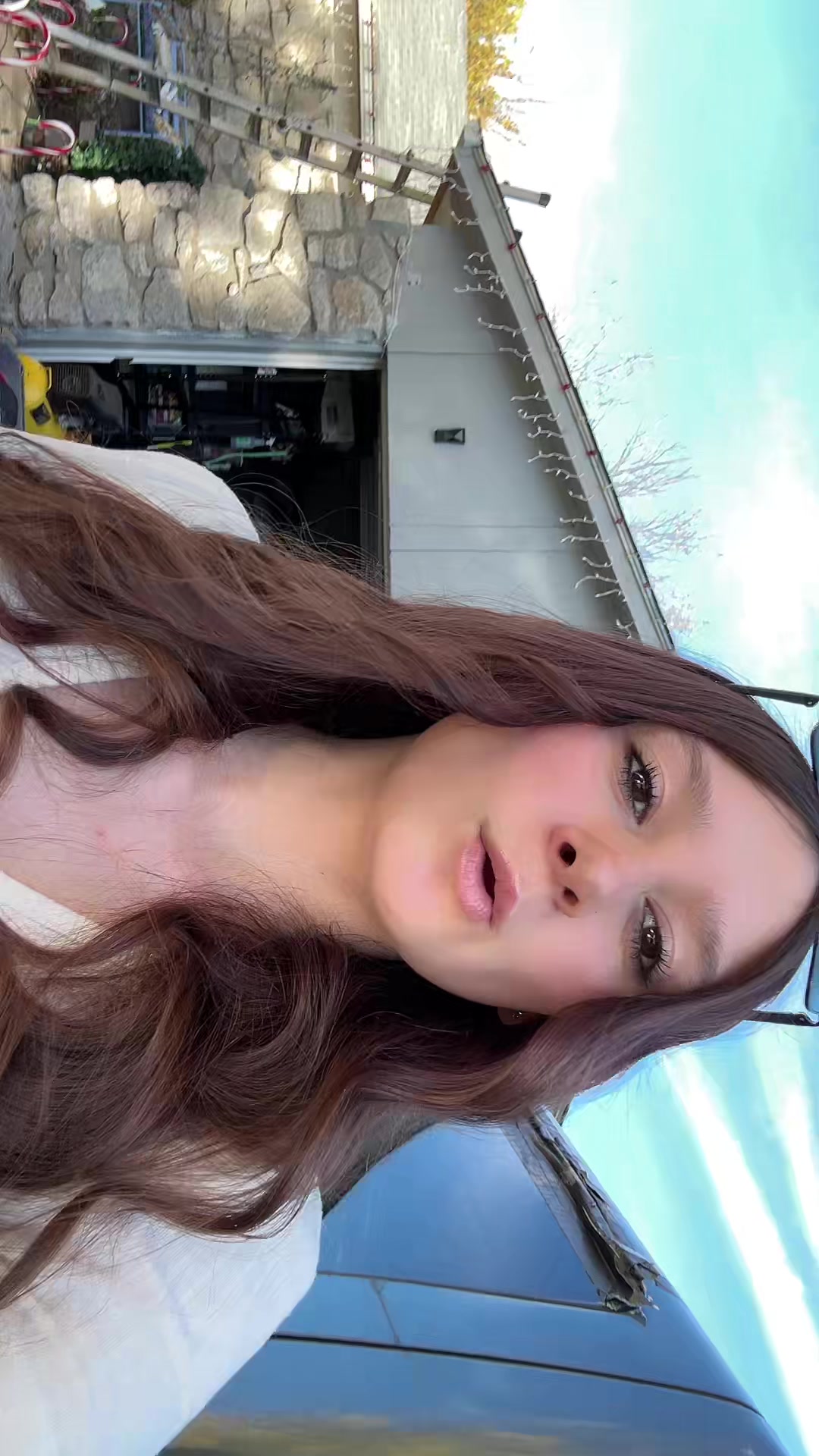 @Mia<3