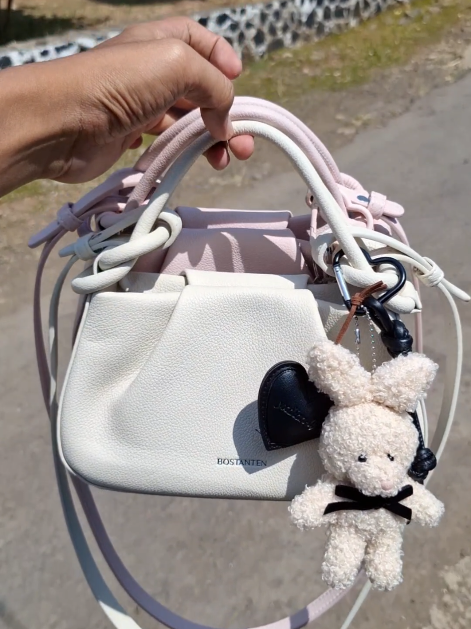 @Viora Bag