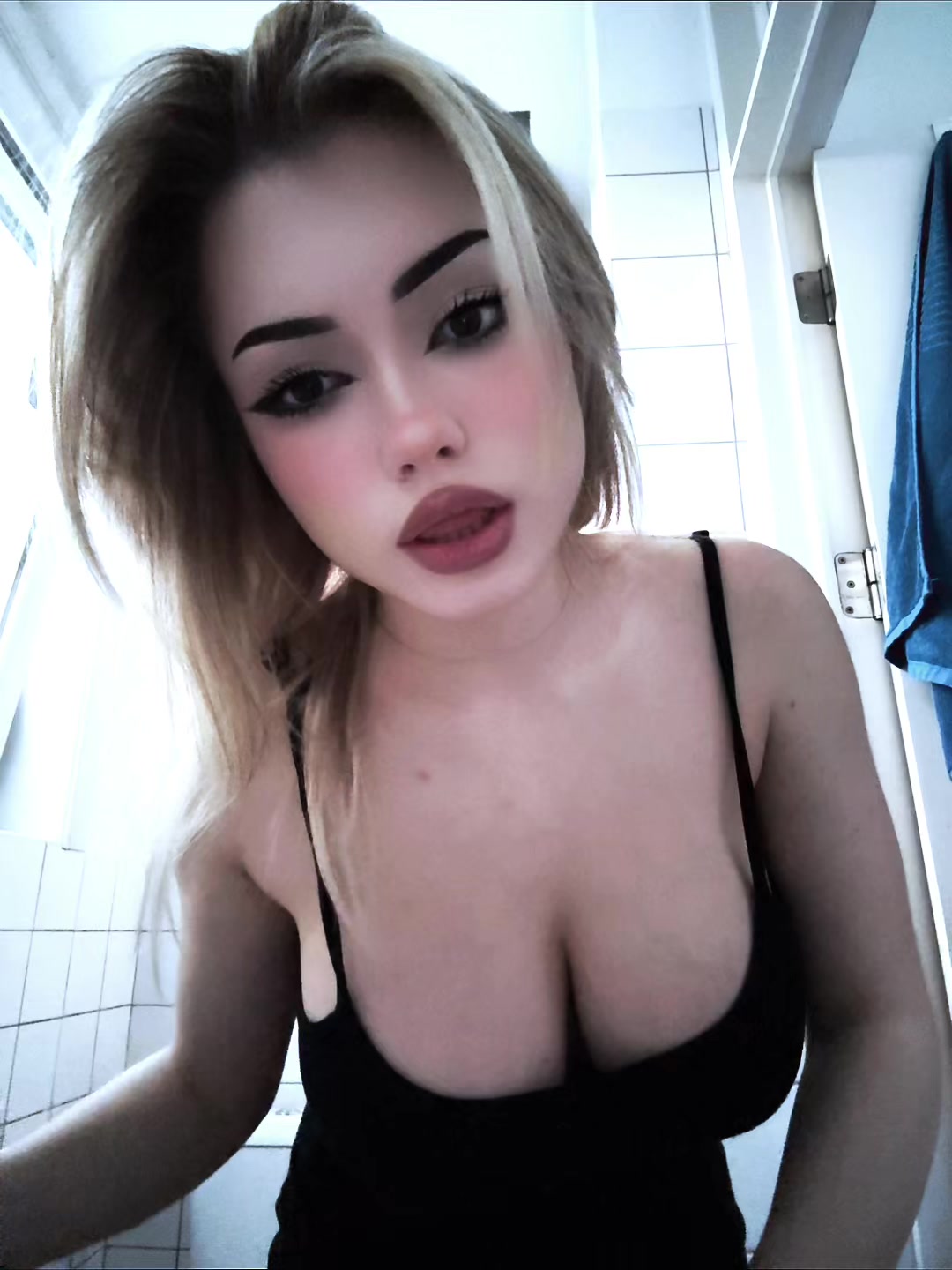 @evaxevis
