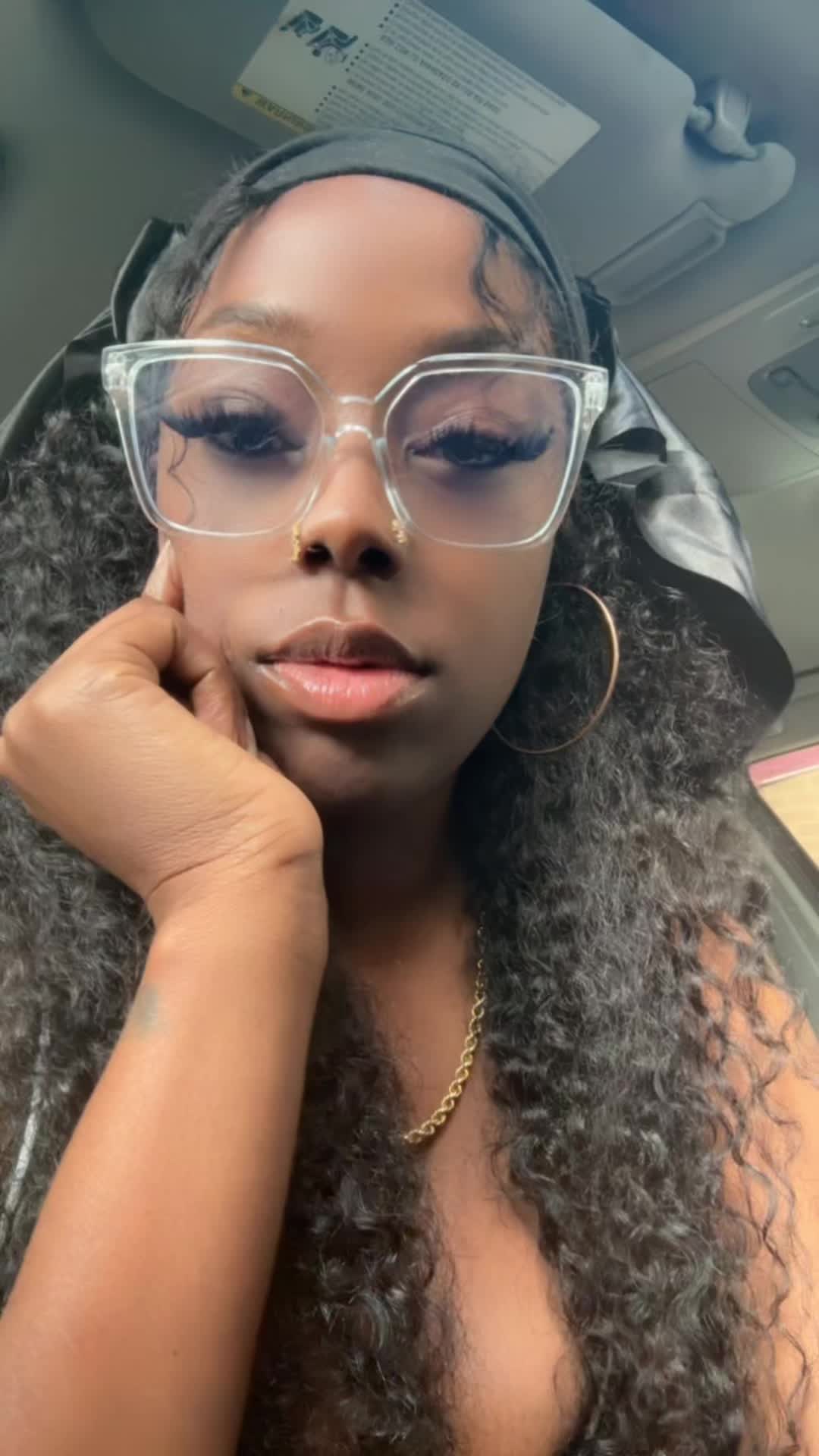 @Ari_Ari420