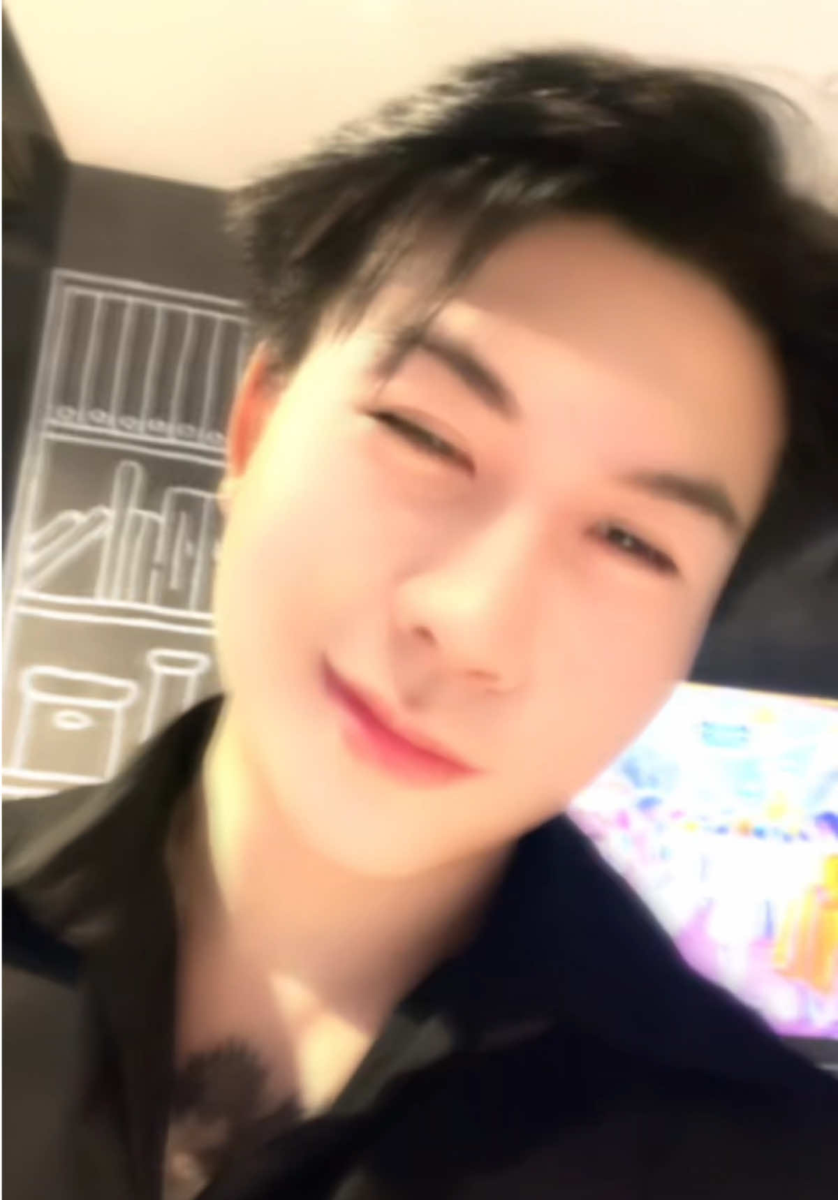 @BoyCute 🧏🏻