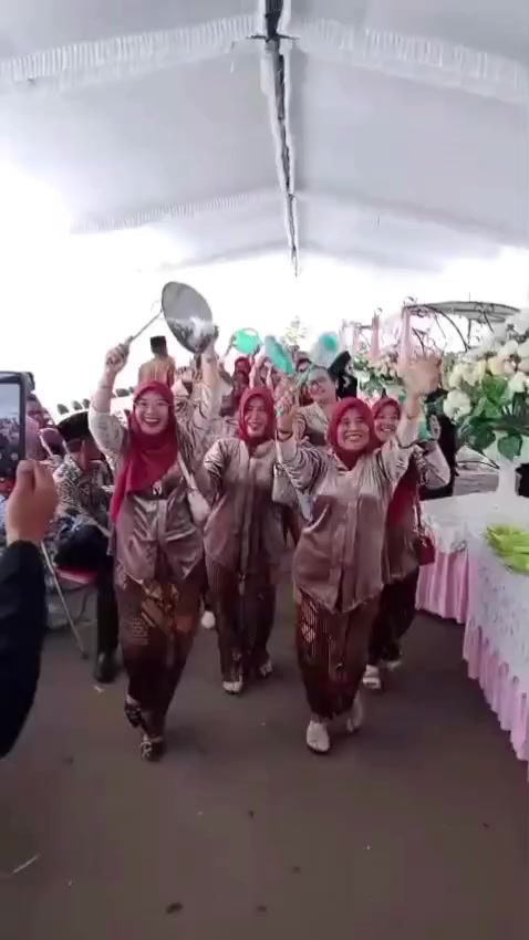 @Yuli_Istri