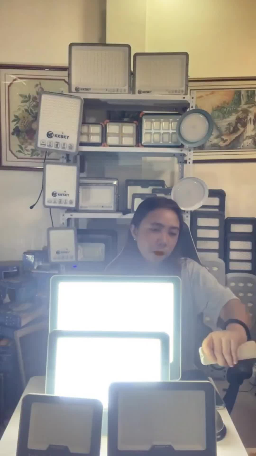 @Xtian