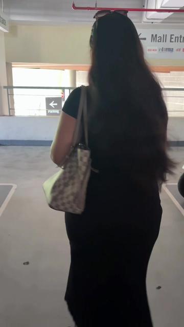 @r1vqni