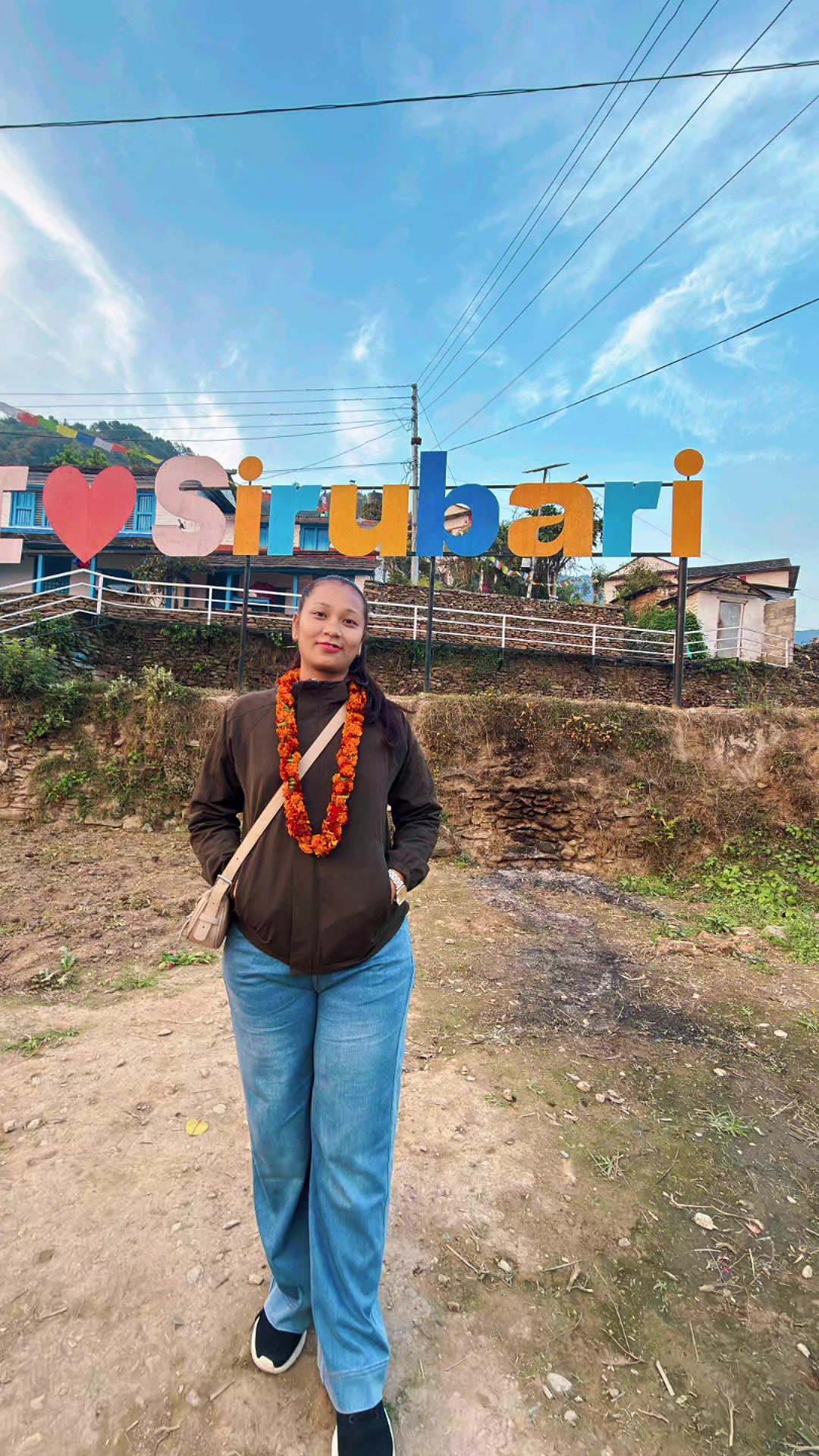 @मुना श्रेष्ठ