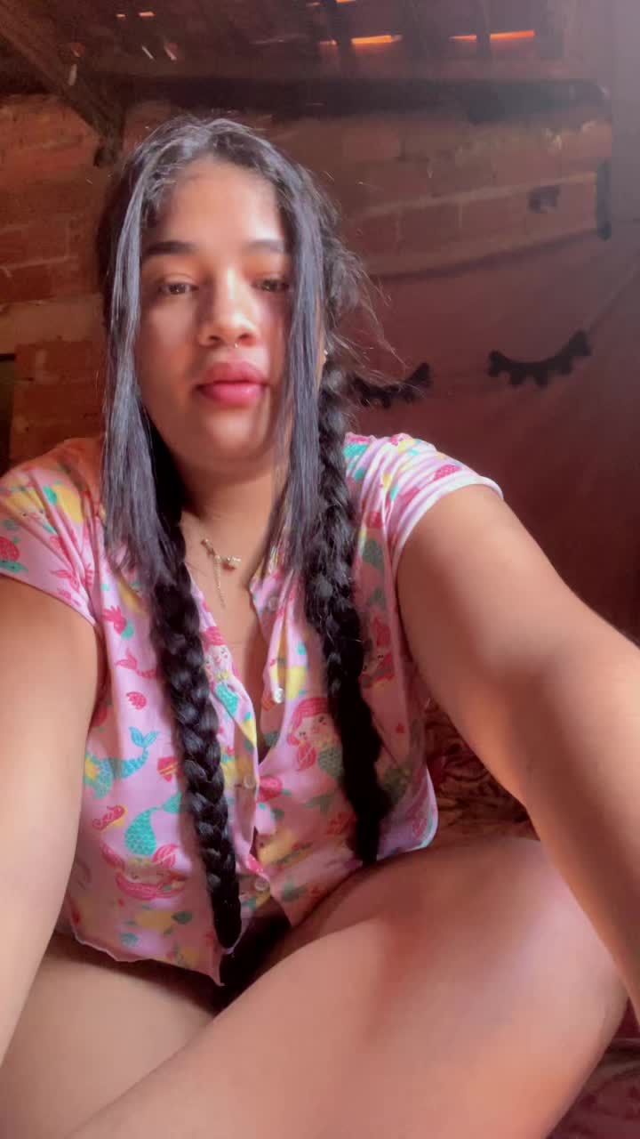 @•𝑪̫𝒓̫𝒊̫𝒔̫۶d’fantasma👻💜🐻